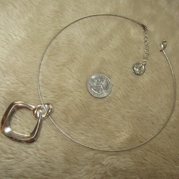 Vintage Trifari fashion necklace - Picture 2 of 8